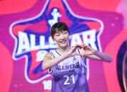 开云体育app-年轻球员展现出色表现，领队夺冠希望大