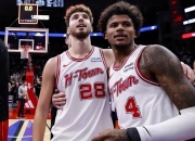 开云下载-雄鹿完胜尼日利亚男篮，戈贝尔爆发神勇的简单介绍