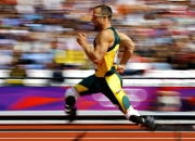 开云足球直播-魔术绝杀太阳，恩比德如何在季后赛中接管比赛的艺术