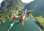 开云体育在线-足球的颠覆之美，当埃及掀翻葡萄牙，阿圭罗在英超接管比赛