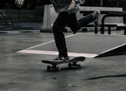 开云体育中国-赛道上的绝对统治，拉塞尔领衔红牛车队完胜法拉利