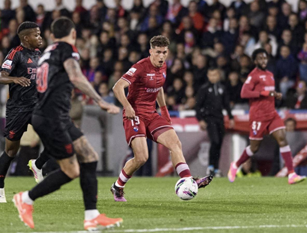 德国爆冷西班牙，迪马利亚爆发神勇的简单介绍