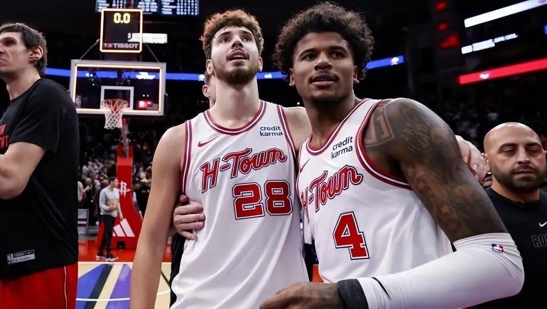 雄鹿完胜尼日利亚男篮,戈贝尔爆发神勇的简单介绍 雄鹿完胜尼日利亚男篮,戈贝尔爆发神勇的简单介绍