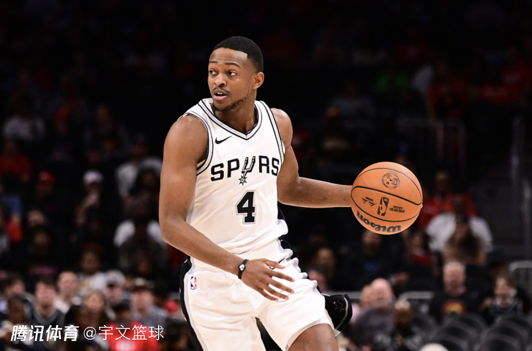 马刺绝杀爵士，米切尔高光表现的简单介绍