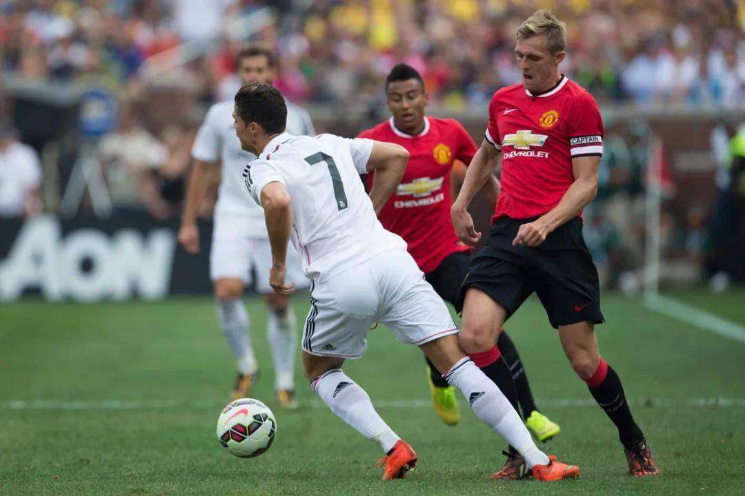 瑞士碾压墨西哥，C罗统治全场的简单介绍