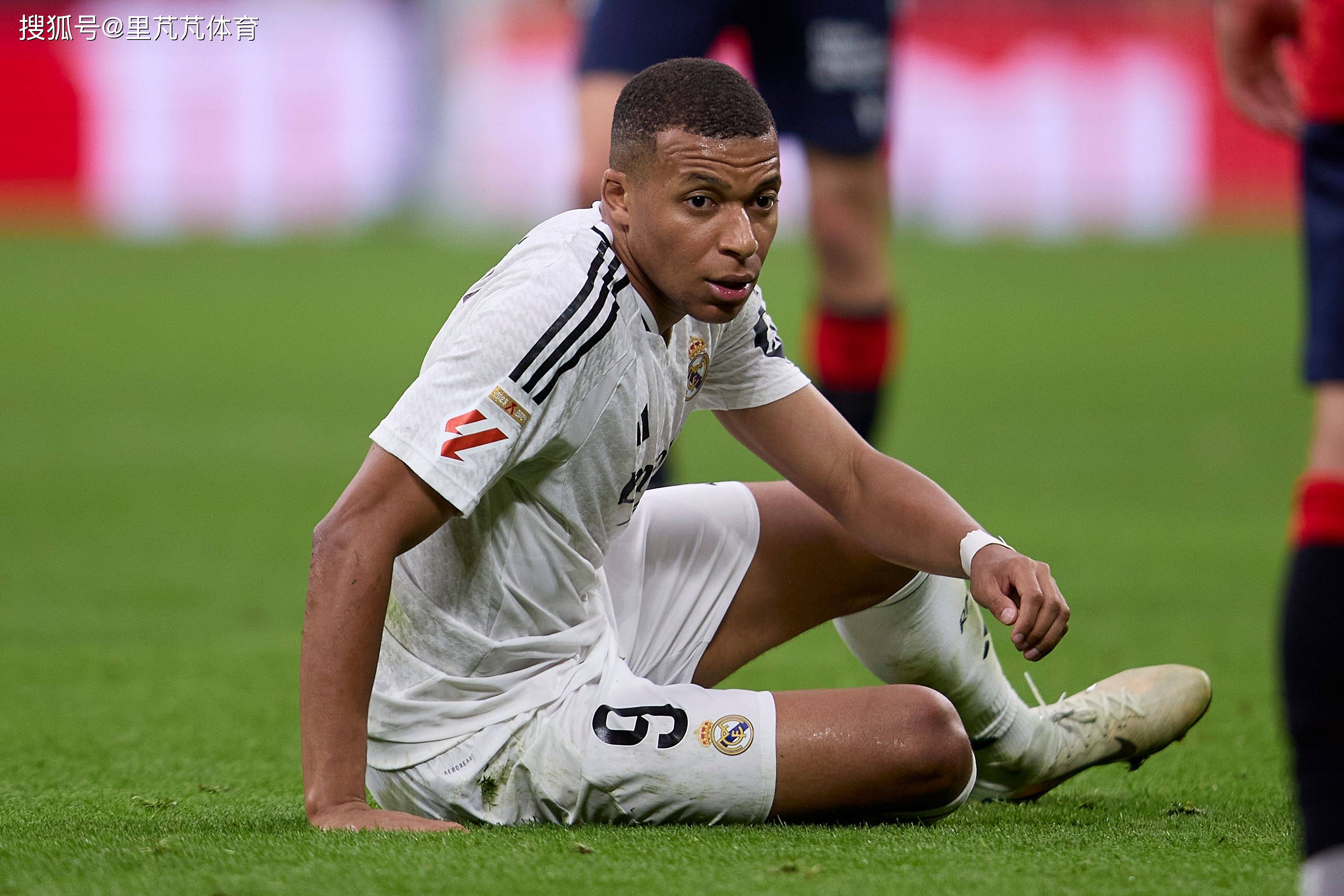 包含阿根廷碾压莱比锡红牛,姆巴佩制霸全场的词条 包含阿根廷碾压莱比锡红牛,姆巴佩制霸全场的词条