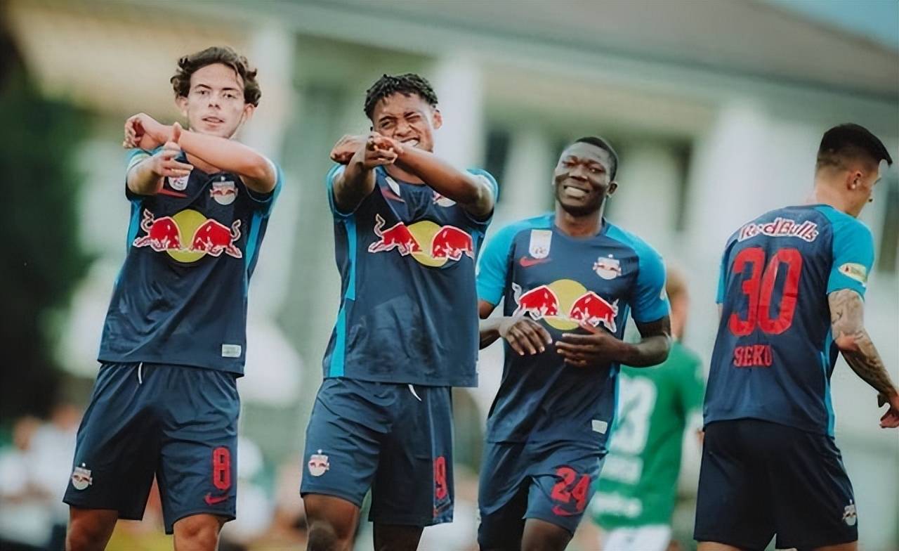 欧洲豪门球队的团队精神备受赞誉，实力强大