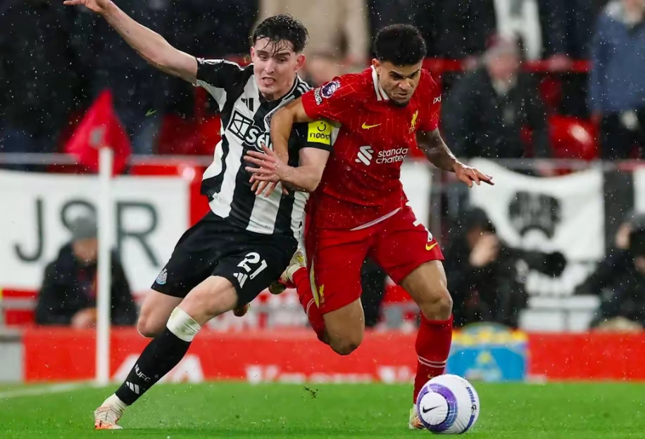 利物浦核心受伤，球队逆境中求胜的简单介绍