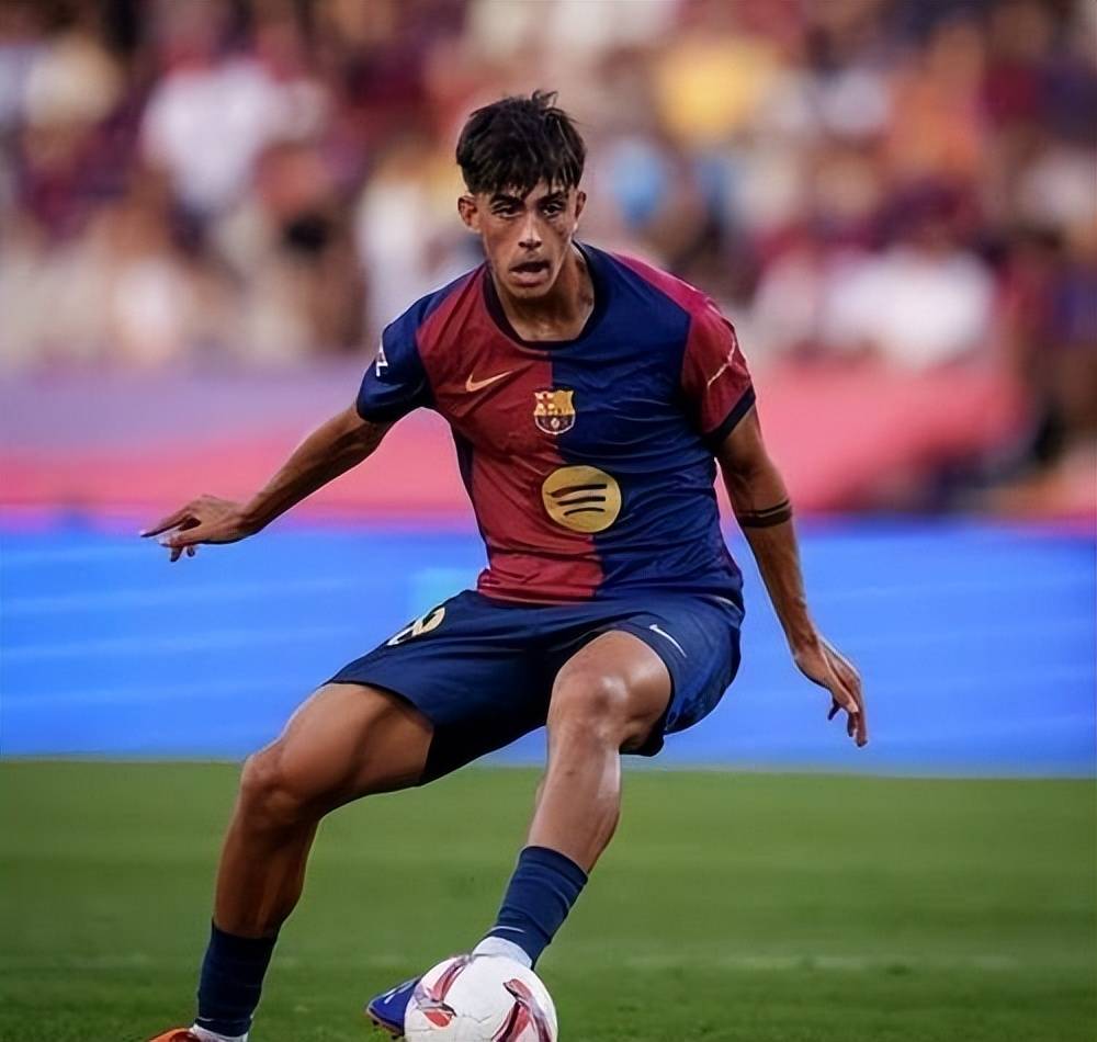 巴萨中场策应疲乏，球队组织失误频发的简单介绍