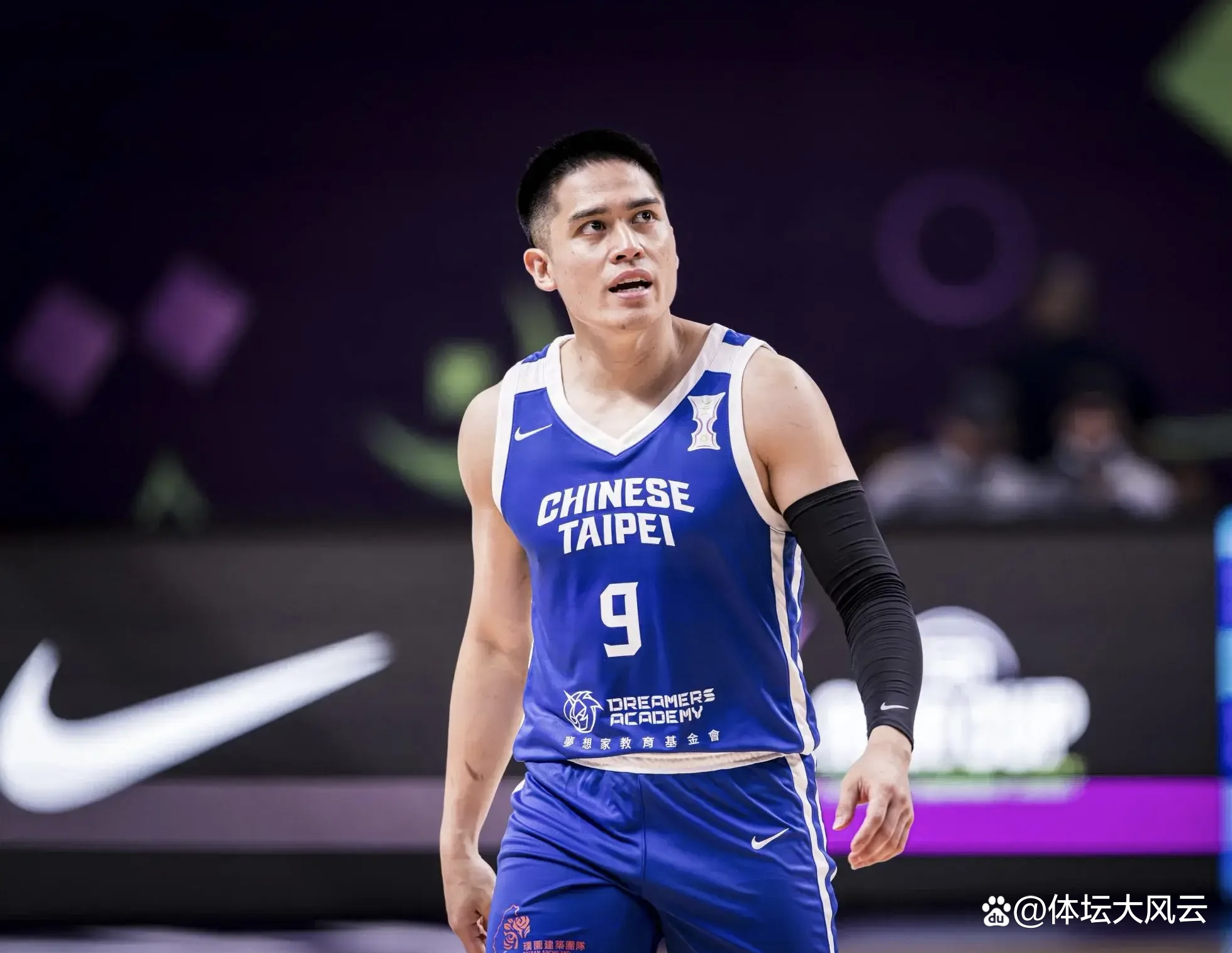 台北队在比赛中表现出色,成功晋级下一轮 台北队在比赛中表现出色,成功晋级下一轮