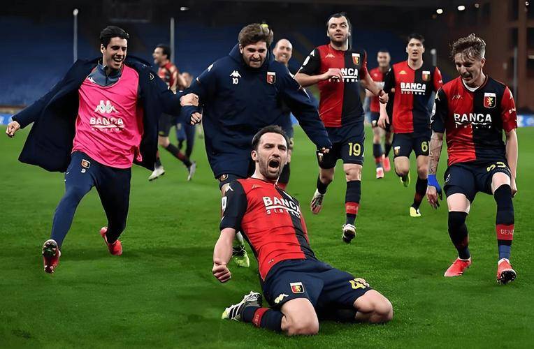 意甲比赛现场实况报道，球队战术谁更强