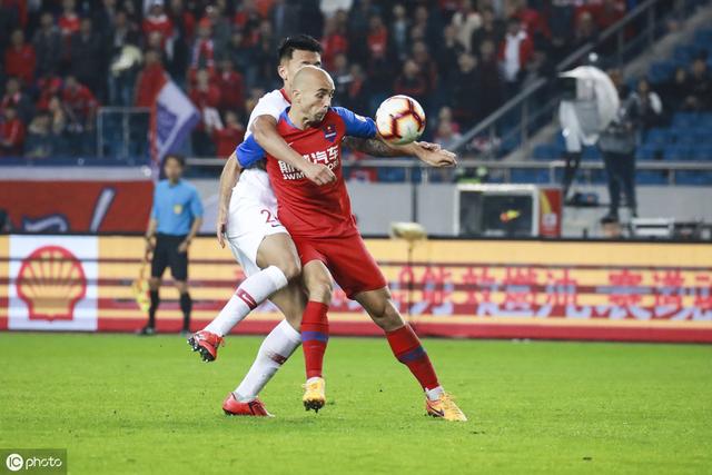 深圳佳兆业逆转重庆斯威,终结连败 深圳佳兆业逆转重庆斯威,终结连败