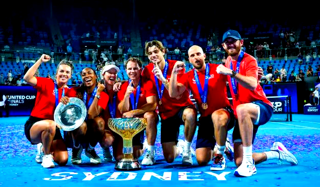 联合杯完胜年终总决赛，辛纳扛起全队