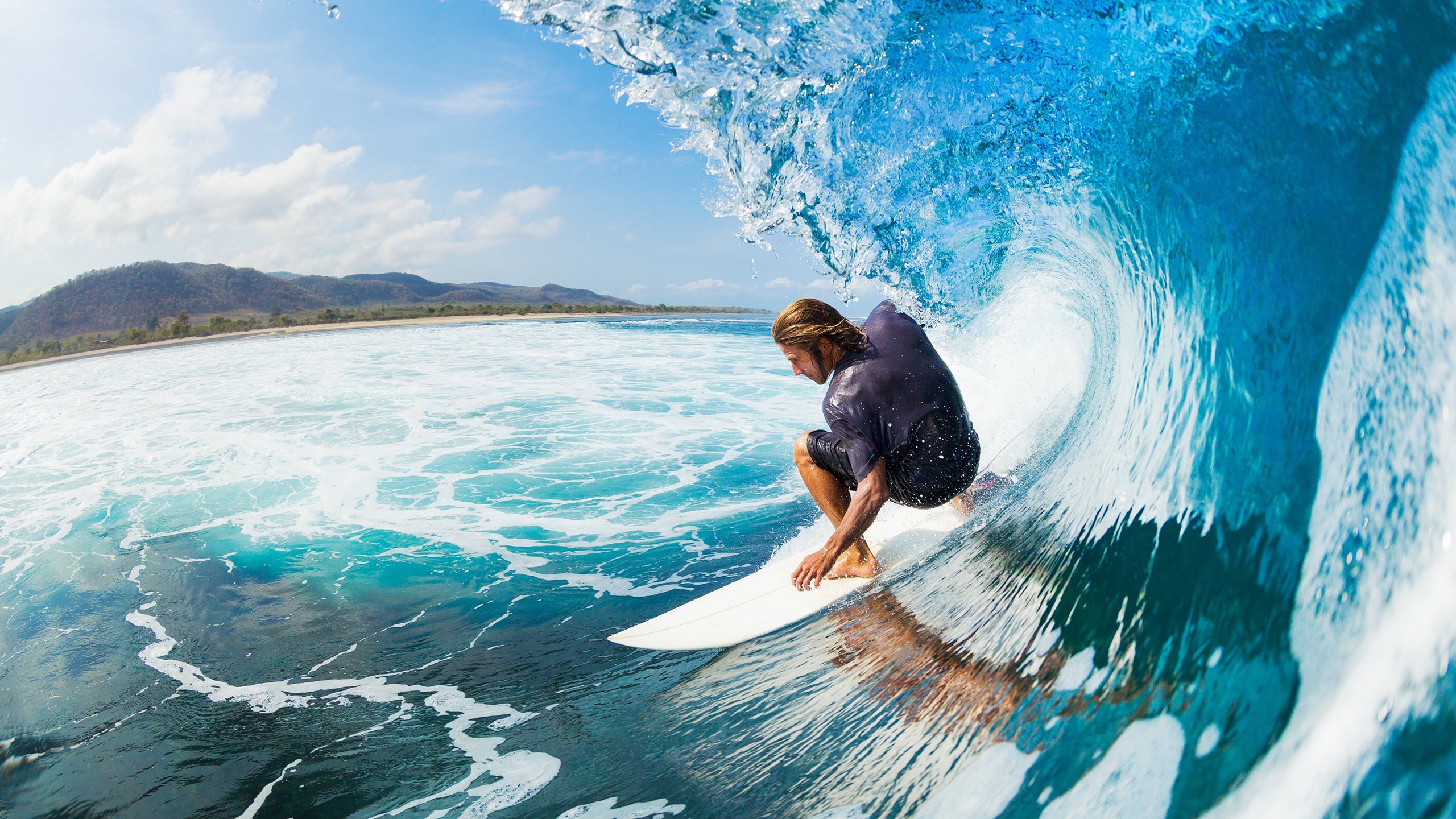 足球与羽球的交响,德国战车完胜法国,辛杜统治全场的双重奏